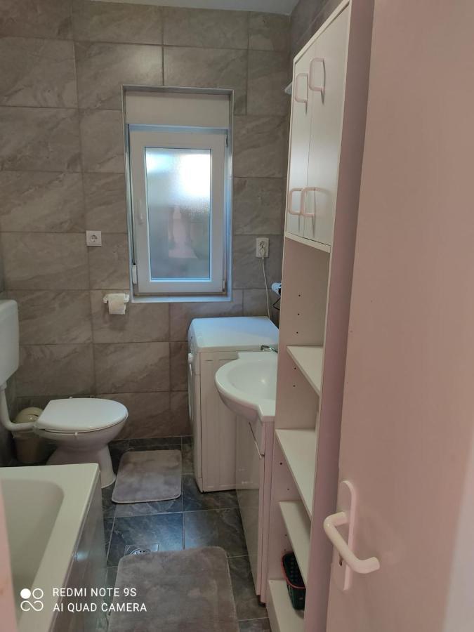 Apartmani Iva Sveti Juraj Exterior photo