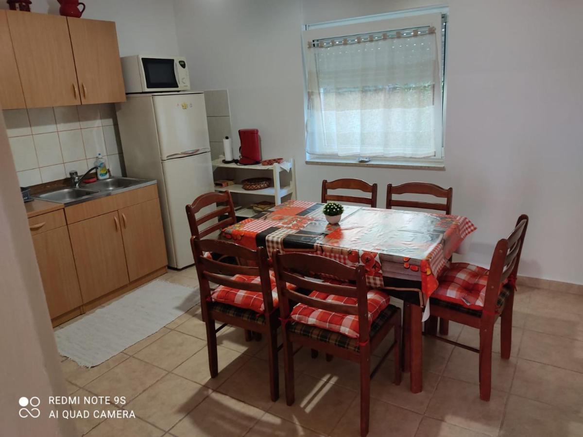 Apartmani Iva Sveti Juraj Exterior photo