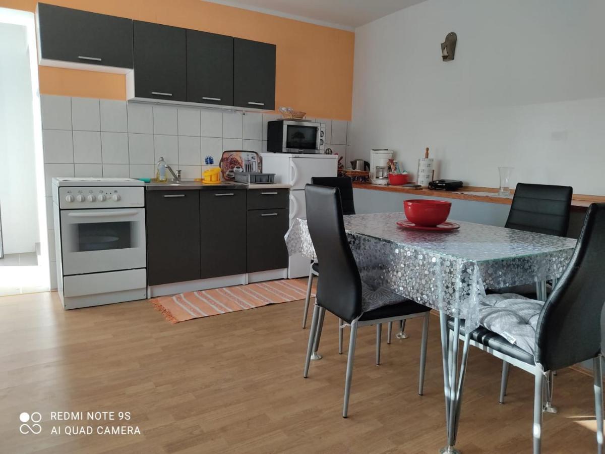 Apartmani Iva Sveti Juraj Exterior photo