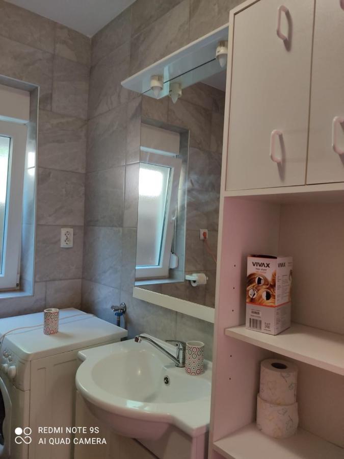 Apartmani Iva Sveti Juraj Exterior photo